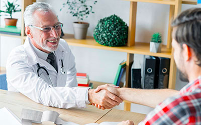 Капельница с препаратом вивитрол - Квинмед Капельница с препаратом вивитрол - Квинмед