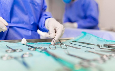 Имплантация Налтрексона - Квинмед Имплантация Налтрексона - Квинмед